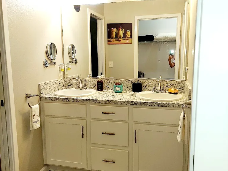 6044 Chase Ct — Photo 9