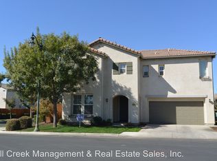 3203 N Memory St, Visalia, CA 93291