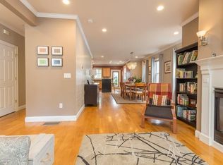 12 Bay State Ave #1, Somerville, MA 02144