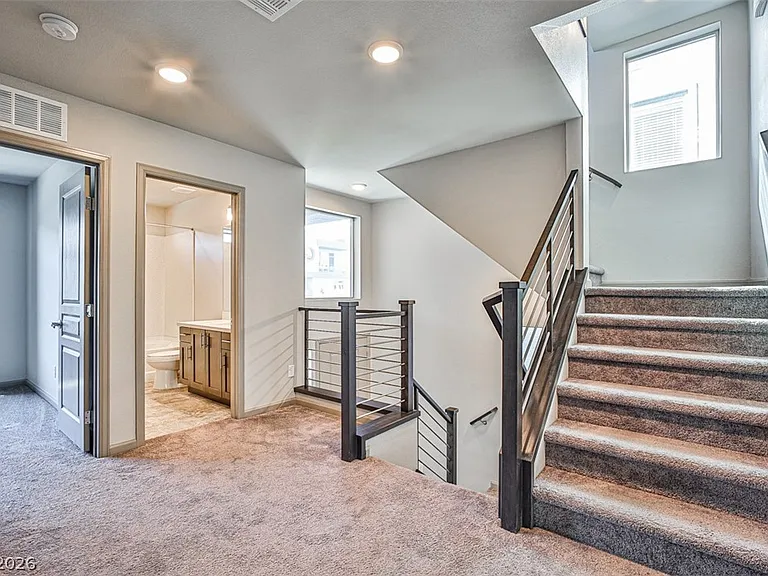 8052 Haywood Estate Ave — Photo 12