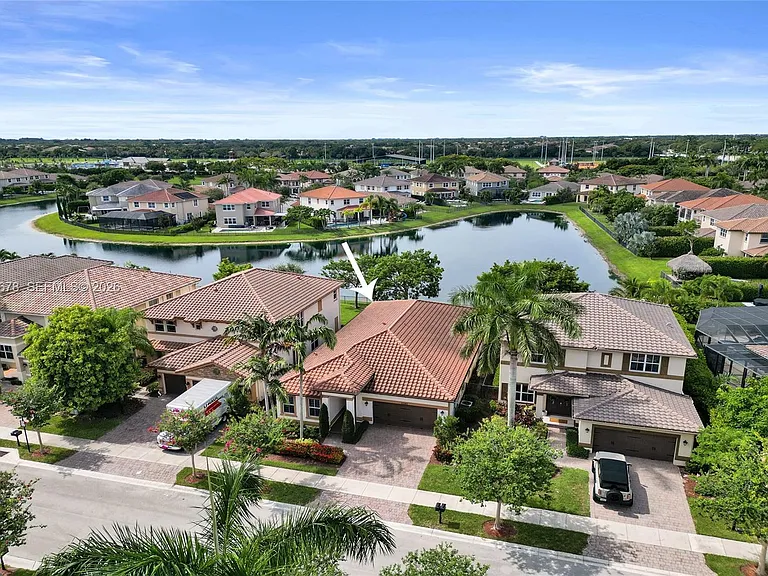 10340 Lake Vista Ct — Photo 126