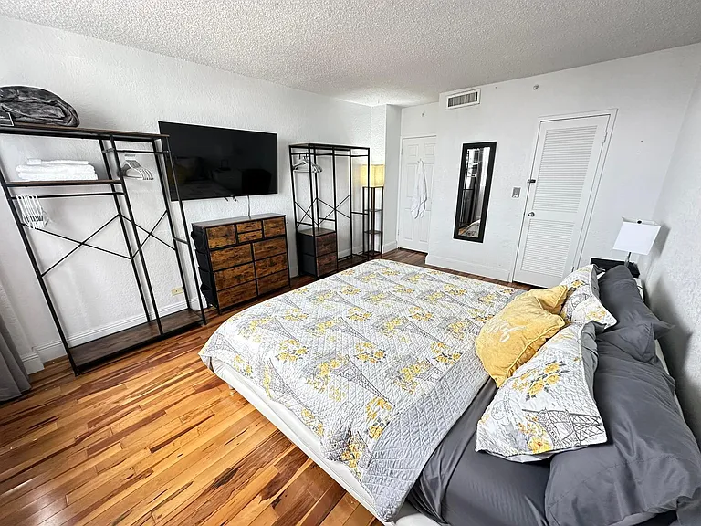 1500 Bay Rd #1408 — Photo 11