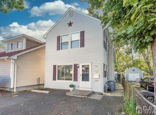 109 Wayside Dr, Keyport, NJ