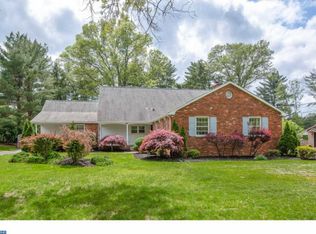1751 Country Club Dr, Cherry Hill, NJ 08003