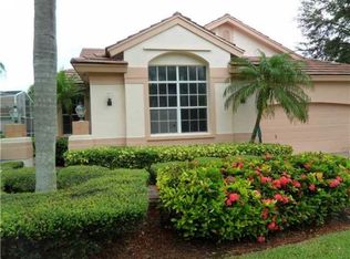 1542 Lacosta Dr E, Pembroke Pines, FL 33027