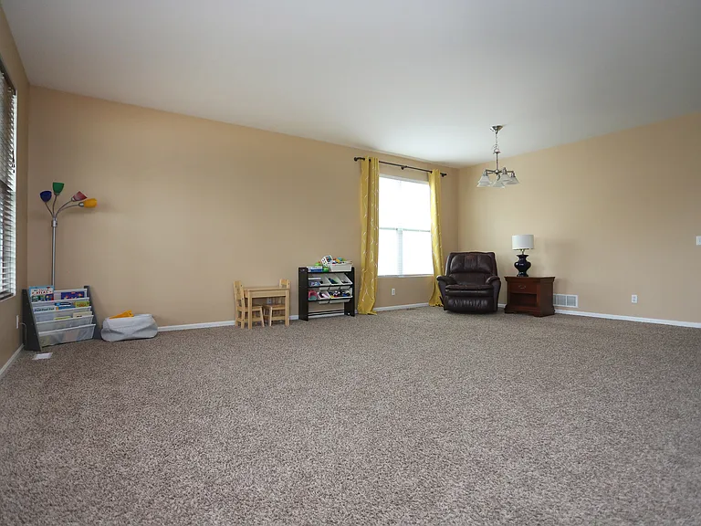 2502 Raven Ridge Dr — Photo 9
