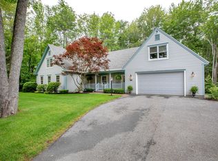 10 Zeitler Farm Rd, Brunswick, ME 04011