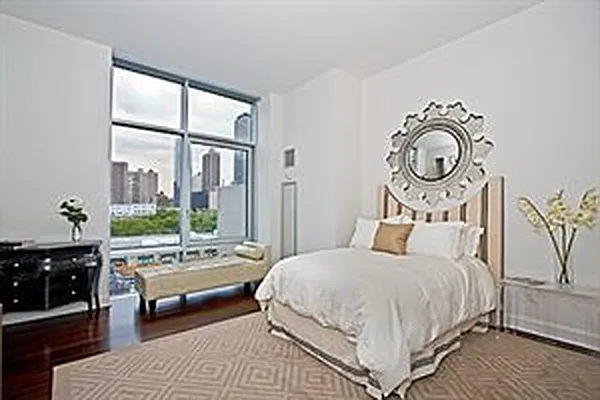 Sold by Douglas Elliman | media 17