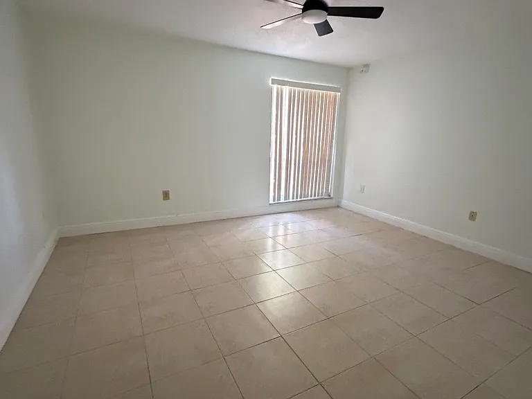 7101 Miami Lakes Dr #Q11 — Photo 16