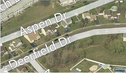 2030 Deerfield Dr photo 1
