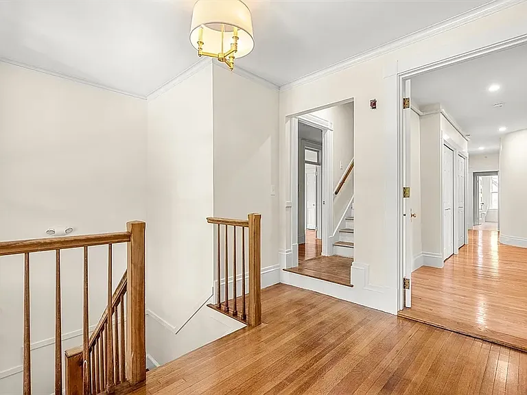 16 Loring Ave #2 — Photo 4