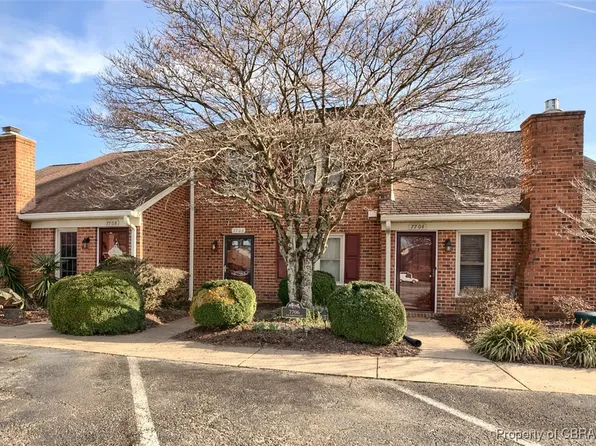 7706 The Points Pl, Gloucester Pt, VA 23062