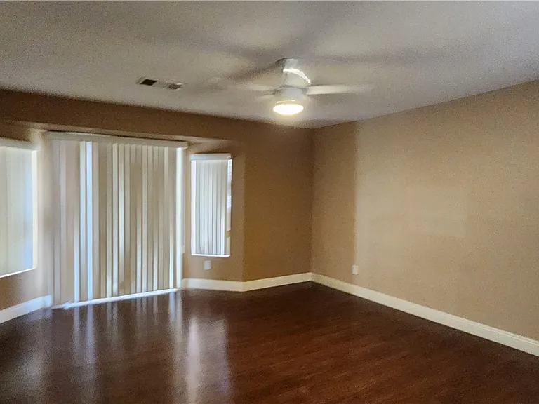 1395 Falling Snow Ave — Photo 13