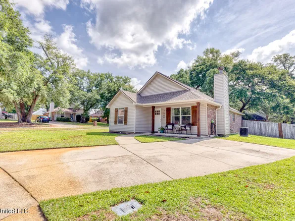 7600 Martin Ct, Ocean Springs, MS 39564