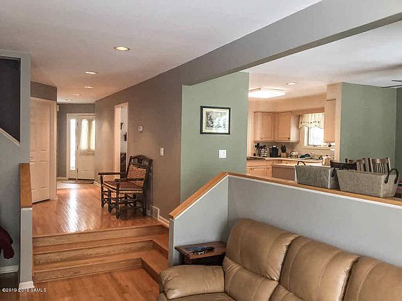 4th image of 18 Lagoon Manor Dr Unit 504