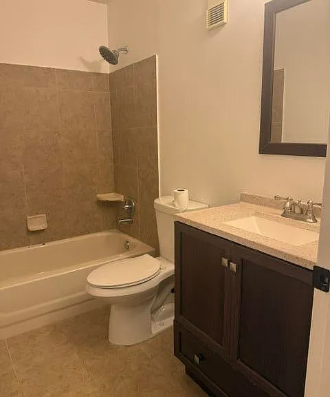 15763 Woodgate Ct #D — Photo 7