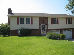 311 Foster Ct, Maryville, TN 37804