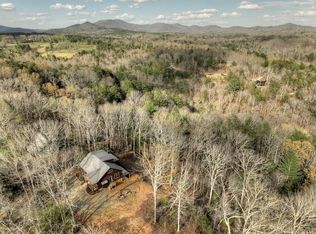 250 Wolf Creek Mountain Rd, Mineral Bluff, GA 30559