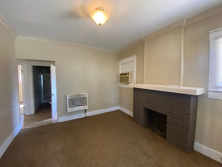 105 W. Cherry — Photo 15