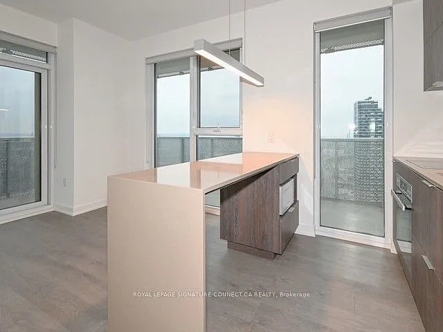 20 Richardson St #3510 — Photo 5
