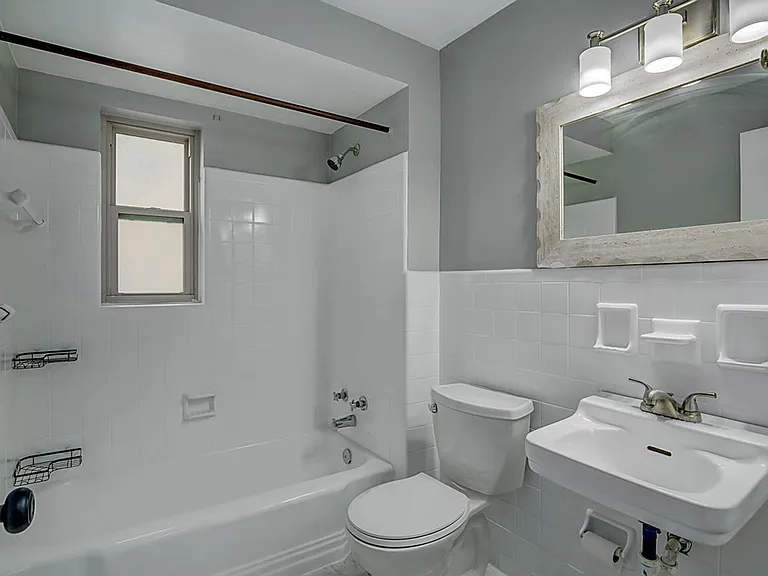 3552 Brotherton Rd #1 — Photo 8