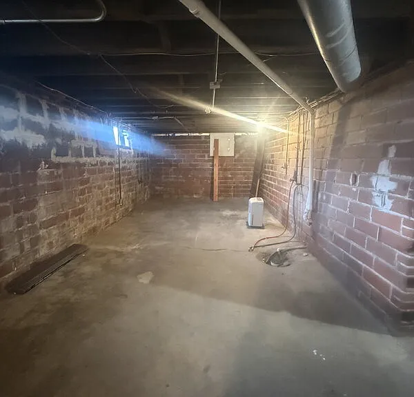 2824 Des Moines St — Photo 15