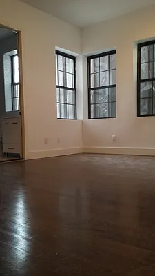 Rented by RS Bracha | media 3