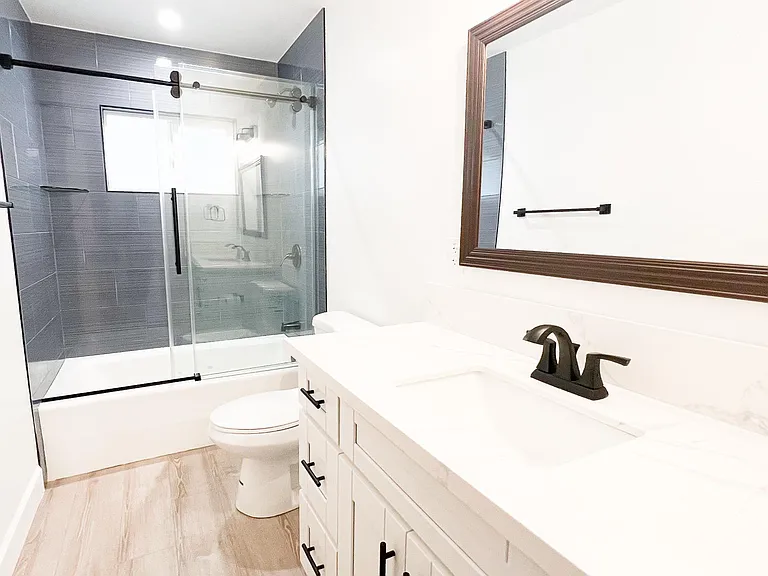 5759 Grand Ave — Photo 21