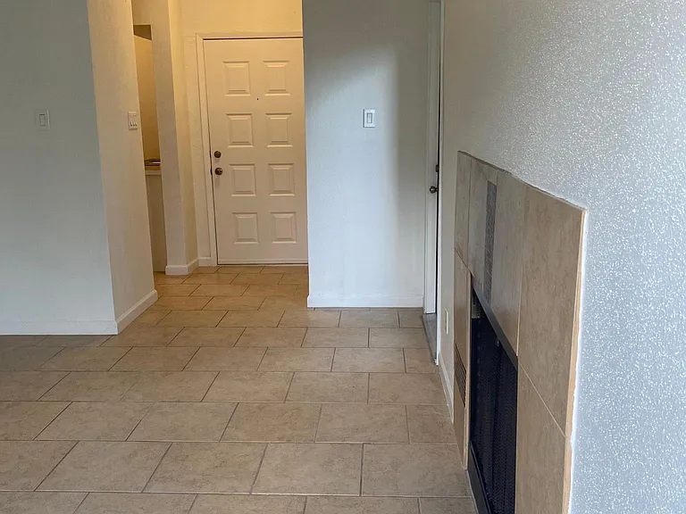 2021 Spenwick Dr #510 — Photo 8