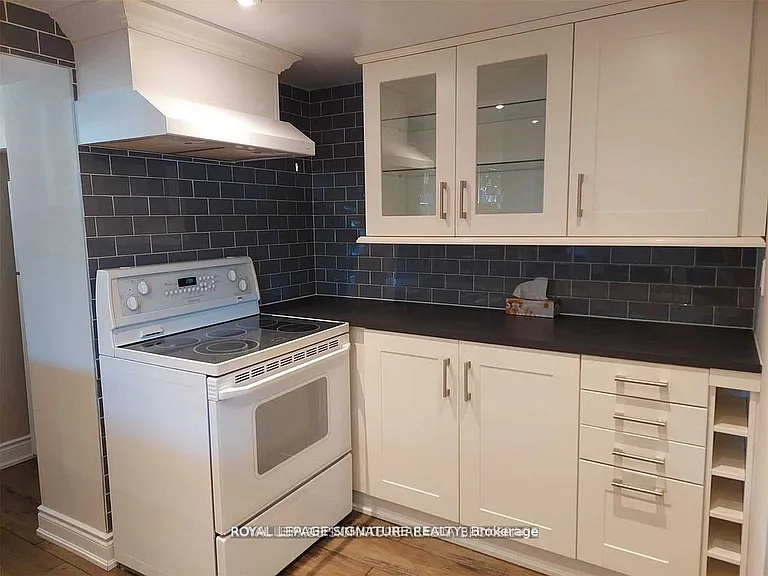 2587 Burslem Rd #BASEMENT — Photo 5