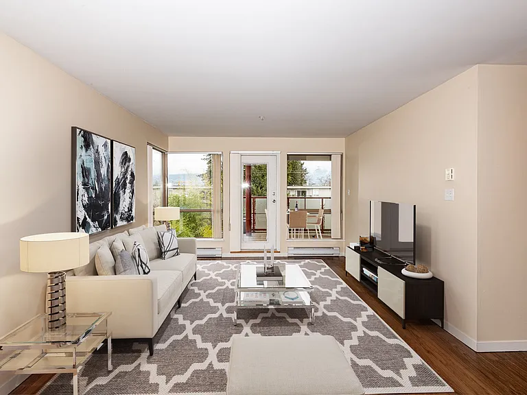 1850 W 8th Ave #205 — Photo 11