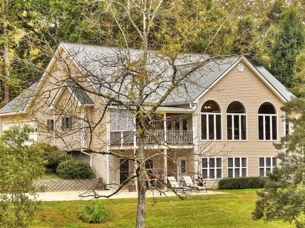 27 Talona Lake Rd, Ellijay, GA 30536