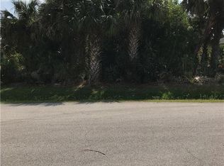 914 Crown St, Sebastian, FL 32958