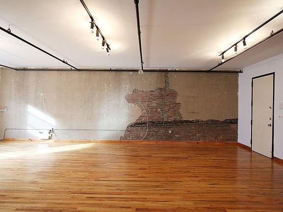5th image of 16 Manhattan Ave APT 4H