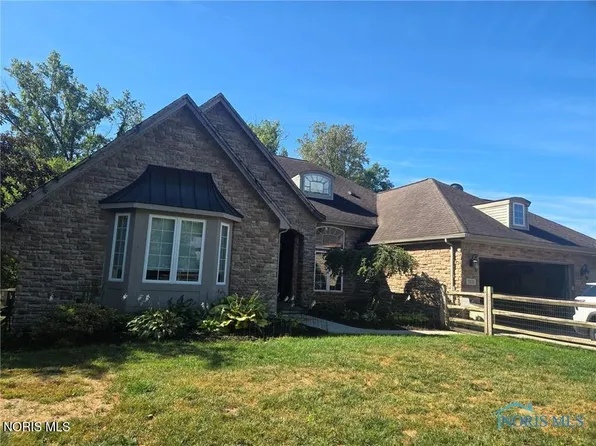 3121 County Rd, Swanton, OH 43558