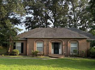 8375 Rembrook Dr, Cordova, TN 38016