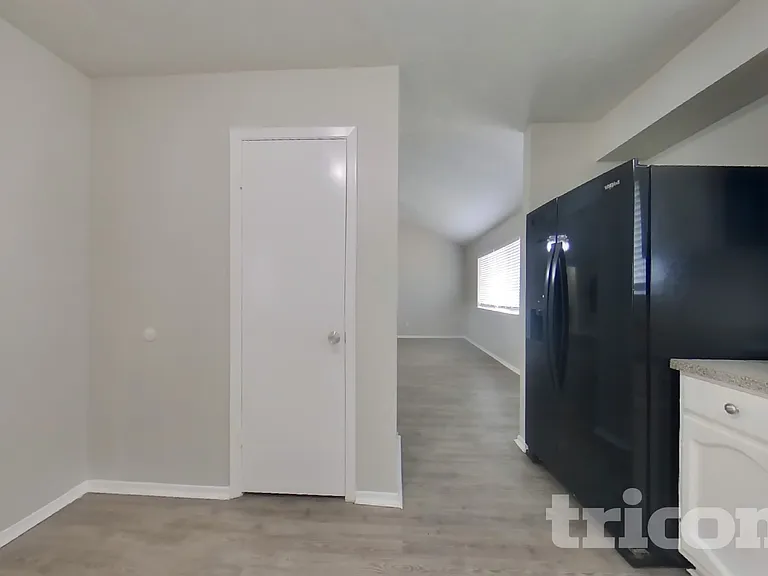 19638 Southaven Dr — Photo 5
