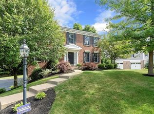 215 Morning Grove Ln, Valencia, PA 16059