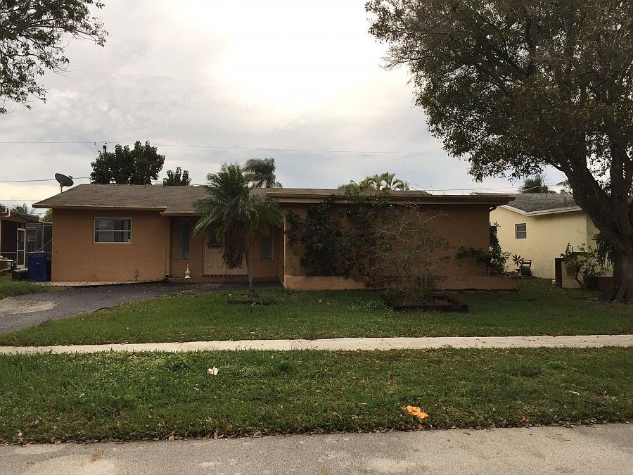 1st image of 11930 NW 31st St