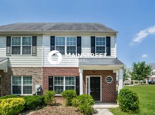 298 Brookview Dr, Riverdale, GA 30274