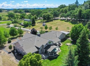 14207 Wolf Rd, Grass Valley, CA 95949