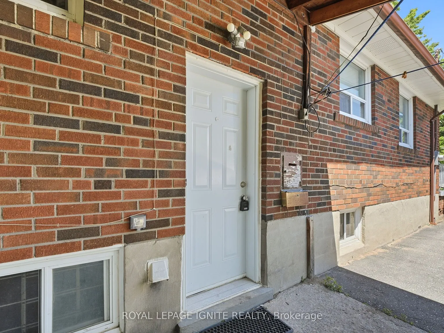 1 bed, $1,300 — Photo 3