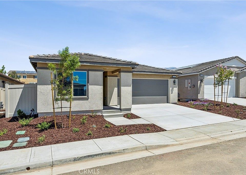 1st image of 1590 Park Village Dr