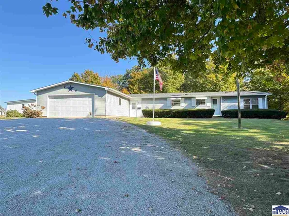 15742 S Rangeline Rd, Clinton, IN 47842