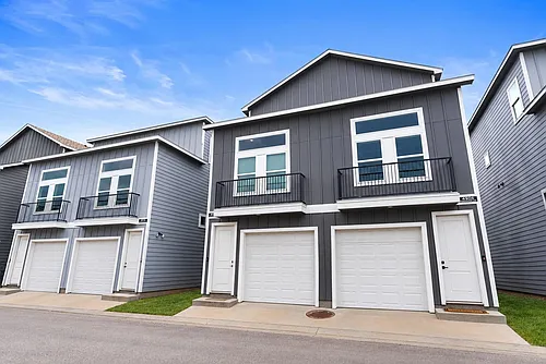 4908 Paradigm Ln Photo 1