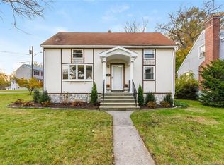 20 Rockmere Rd, Norwalk, CT 06851