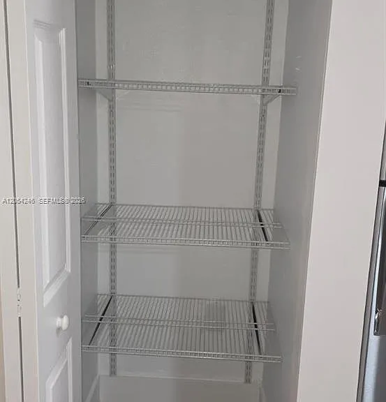 7901 SW 64th Ave #4 — Photo 23