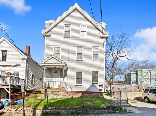 29 Lewis St, Haverhill, MA 01830