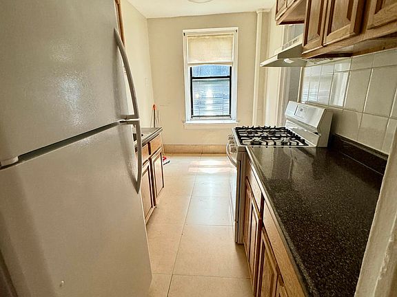 3rd image of 14070 Ash Ave APT 103