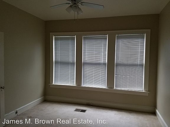 3rd image of 2828 Highland Ave